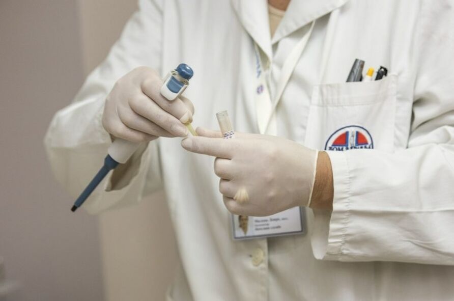 Doctors diagnose human papillomavirus