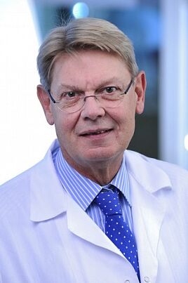 Doctor Dermatologist Florian Übellacker